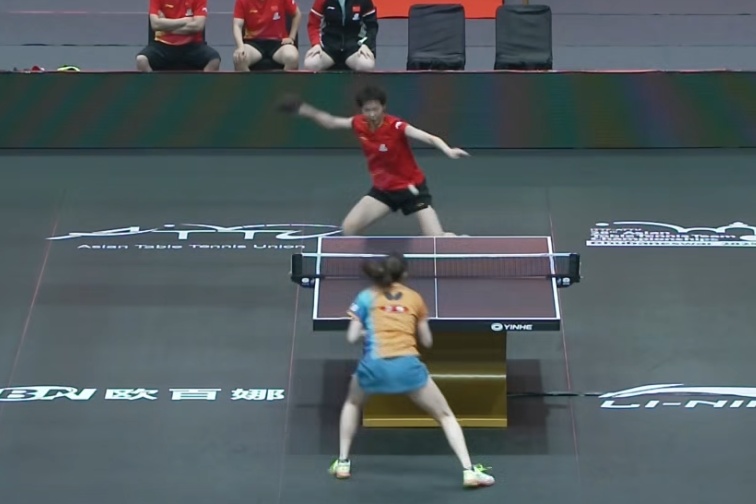 战胜早田希, 蒯曼和王艺